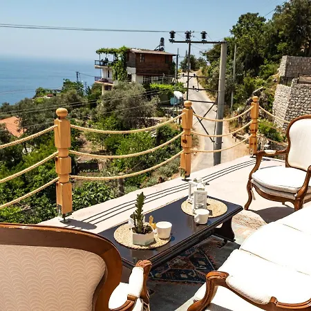 Casa Di Pietra מלון